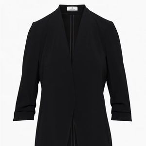 Aritzia Power Hip Blazer | Size 16 | Never worn!